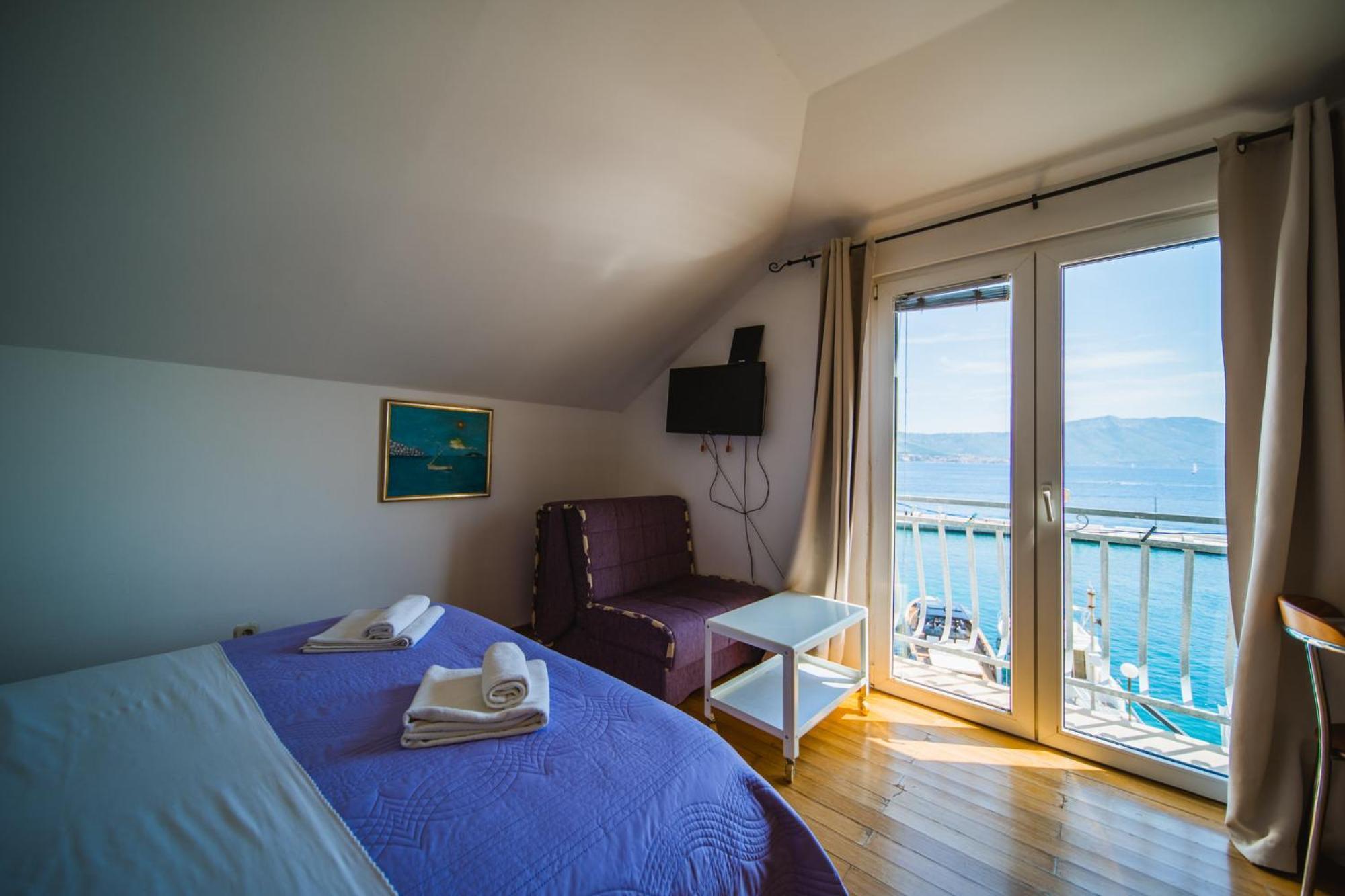 Apartments And Rooms Denoble Đảo Korčula Ngoại thất bức ảnh