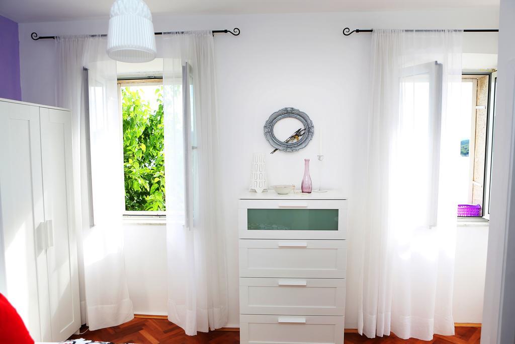 Apartments And Rooms Denoble Đảo Korčula Phòng bức ảnh