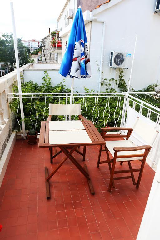 Apartments And Rooms Denoble Đảo Korčula Ngoại thất bức ảnh